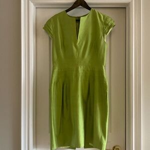 Superb green dress perfect condition
